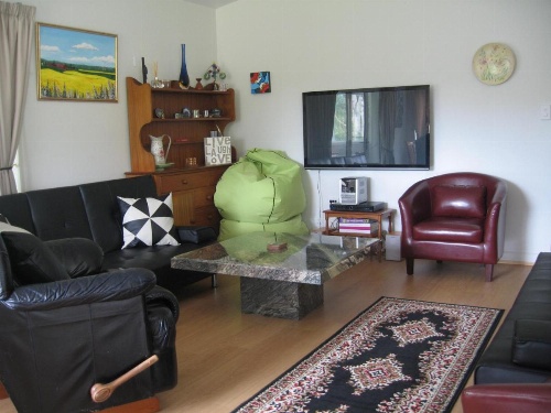 Miranda Orchard Cottage image 33